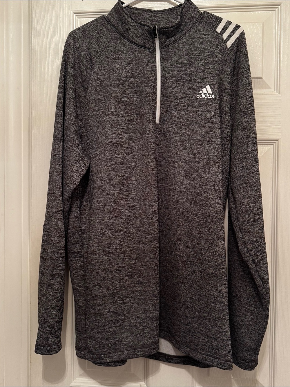 Adidas Men’s Charcoal Heather Quarter-Zip Golf Pullover with White Accents